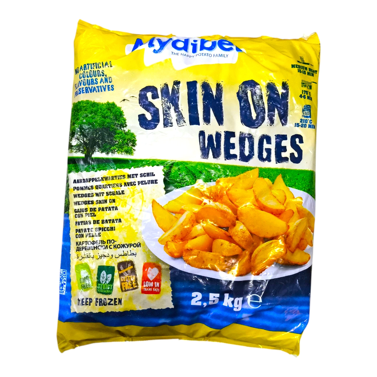 Papas para freír congeladas cortadas en gajos comercializadas por kilo.